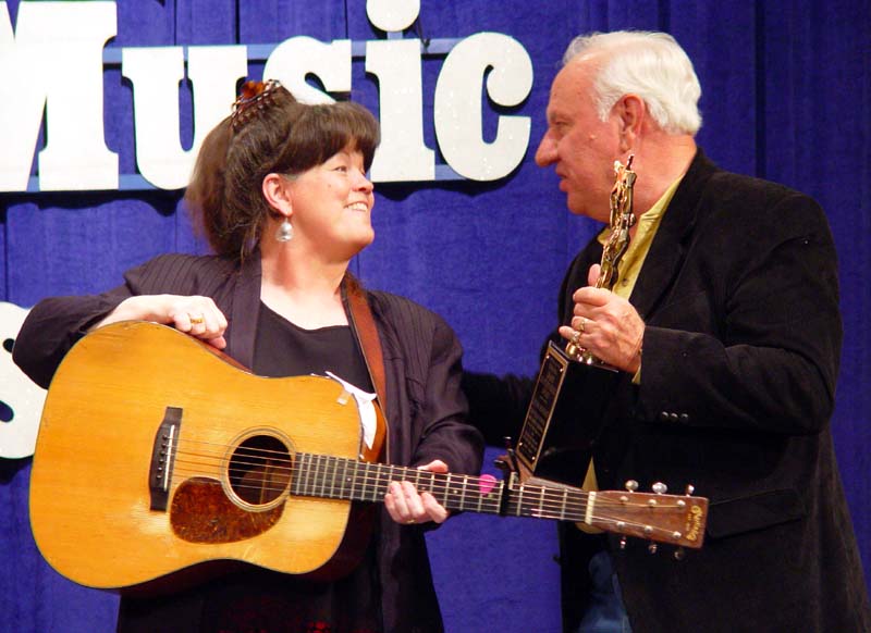 Lynn and Len Holsclaw - Photo by Dave Roye
